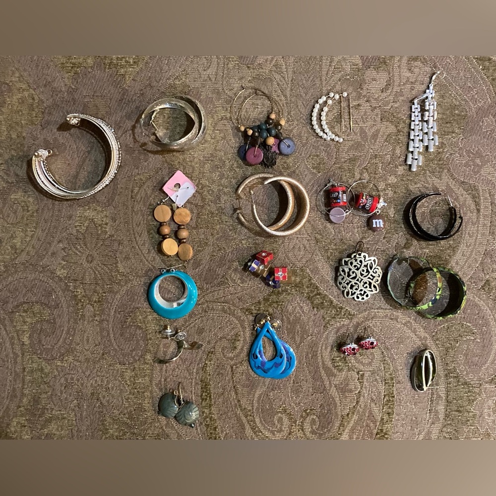 Jewelry Lot